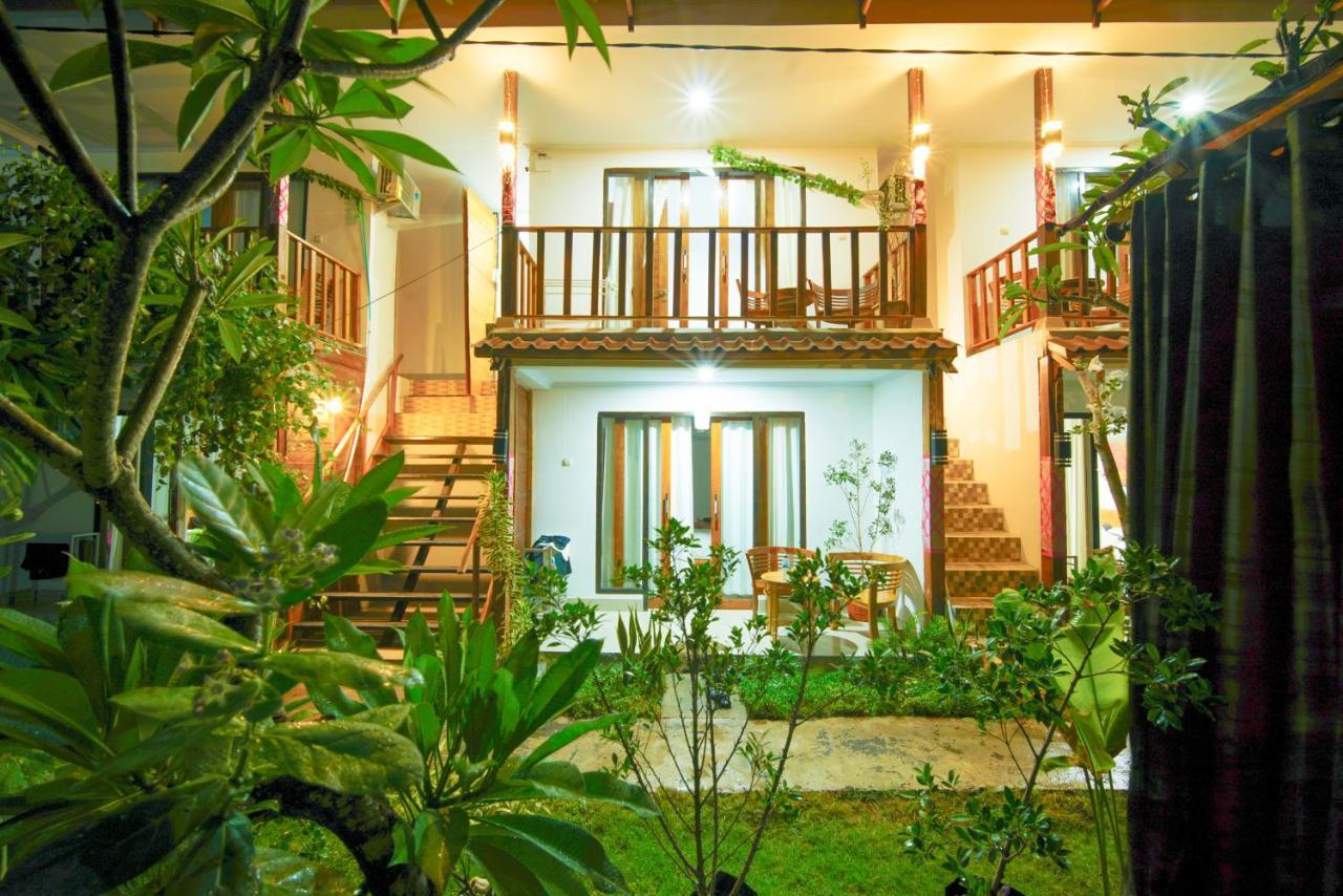 The Welcome Inn Batununggul Extérieur photo
